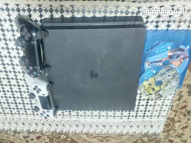 Playstation 4 slim