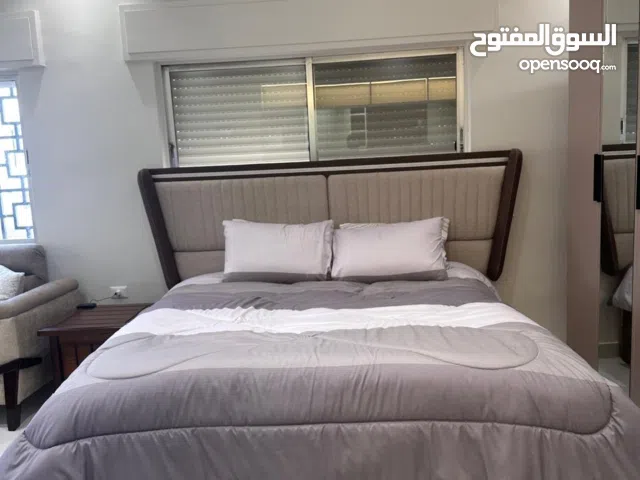 55 m2 1 Bedroom Apartments for Rent in Amman Shmaisani