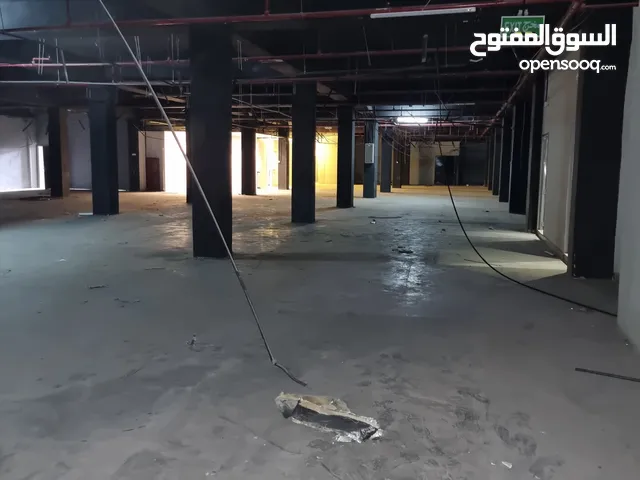 Unfurnished Warehouses in Farwaniya Ardiya Small Industrial