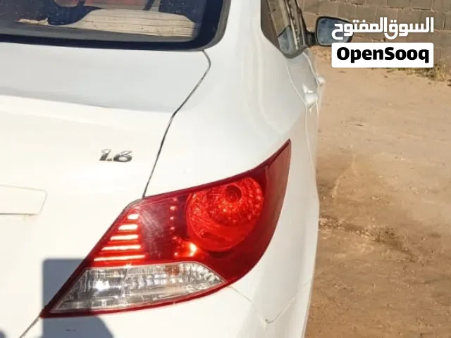 عندي محرك كيا سيراتو  هونداي اكسنت وقطع غيار