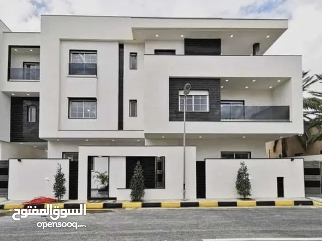 750 m2 More than 6 bedrooms Villa for Sale in Tripoli Al-Sabaa