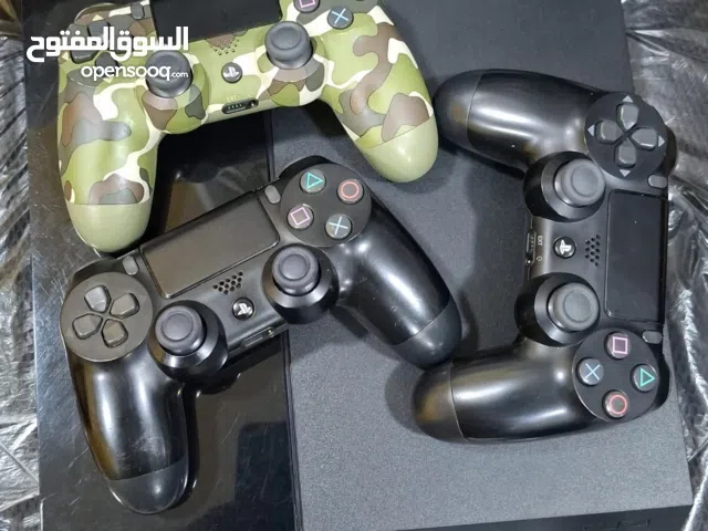 PS4 1TB With 20 Games (Jailbroken / Hacked) + 3 Original Controllers