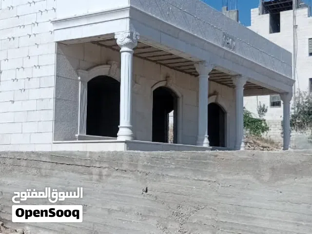 220 m2 3 Bedrooms Townhouse for Sale in Amman Abdali