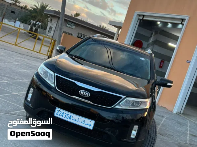 Used Kia Sorento in Al Khums