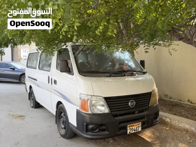 باص نيسان 2009