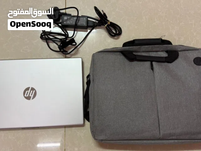 لابتوب hp نظيف جداً