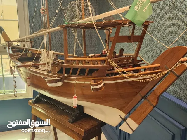 مجسم سفينة شبية
