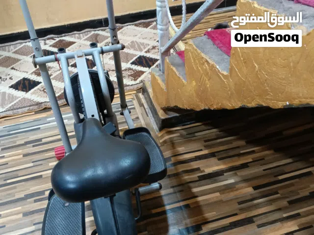 جهاز ركض لياقه بدنيه