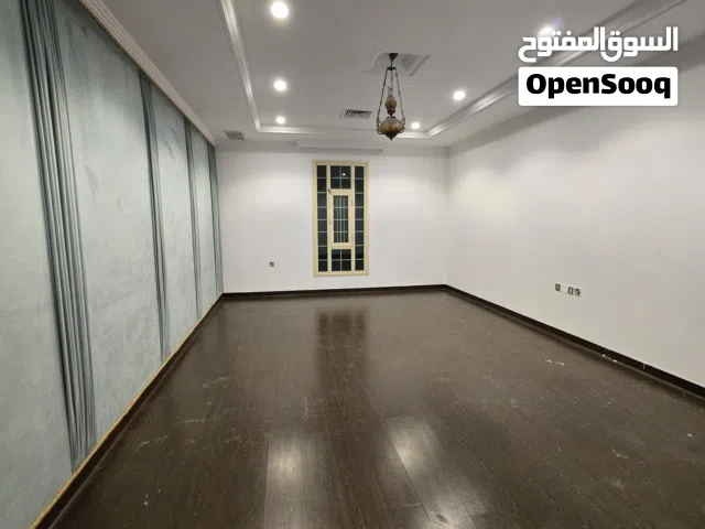 1 m2 2 Bedrooms Apartments for Rent in Hawally Salwa