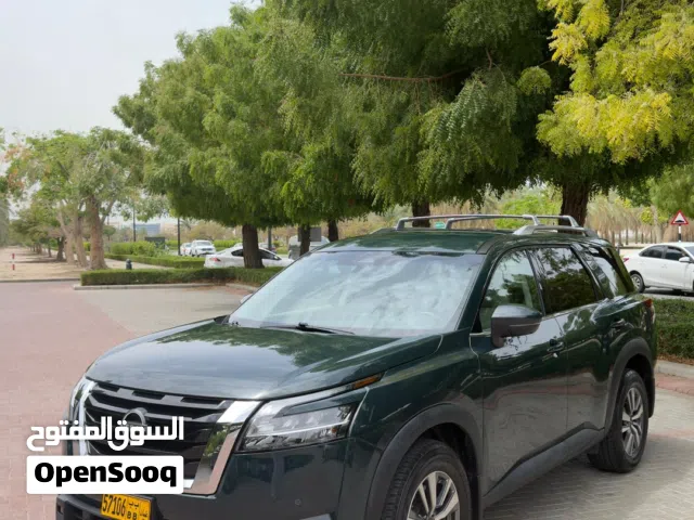 Used Nissan Pathfinder in Muscat