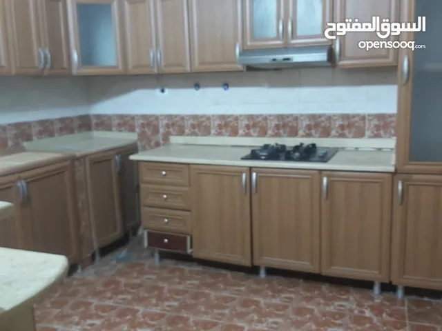 174 m2 3 Bedrooms Villa for Rent in Tripoli Al-Bivio