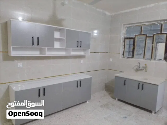 كاونتر خشب تركي mdf متكون من 3 قطع ارضي وملحق مع سنك مرمر تفصال حسب طلبكم للون و الفصال
