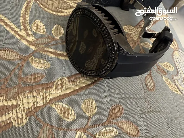 ساعة BLACk ARMIN
