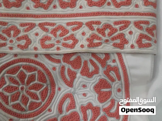 للبيع كمة عمانية ( قياس 10.5 & 11 ) ب 100 رع فقط !