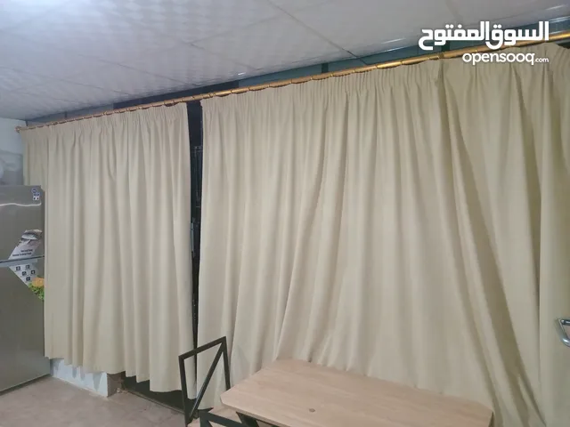 ستاىر 2.5×5قطعتين مع الجعبة والدبش كاملة لون بيج كما في الصورا