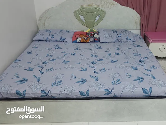 king size bed