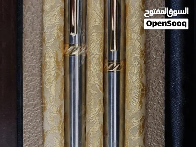 أقلام حبر جديدة
