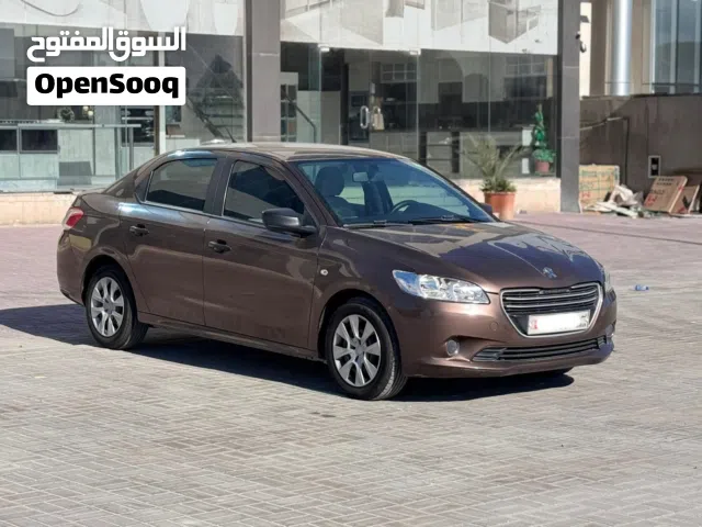 Peugeot 301 / 2016 (Brown)