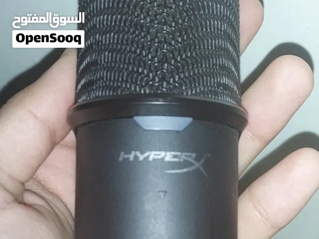 مايك هايبر اكس مستعمل مدخل ال تايب سي خربان  لا اعلم اذا المايك نفسه يشتغل او لا