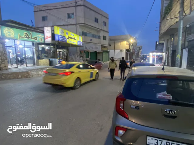 Unfurnished Shops in Zarqa Jabal El Shamali  Rusaifeh
