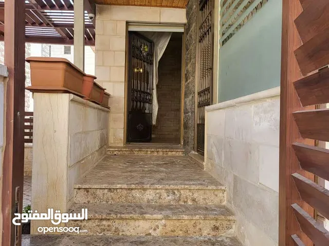 166 m2 3 Bedrooms Apartments for Rent in Amman Um El Summaq