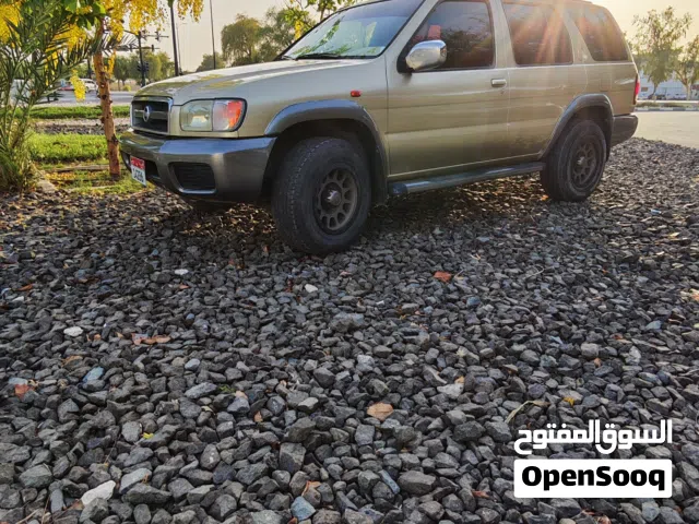 2004 نيسان باثفايندر XE