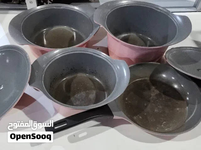 مطلوب عدة مطعم للبيع