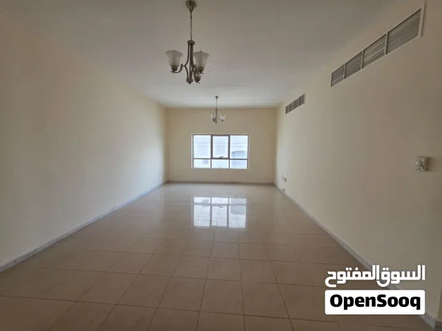 شقة فاخرة غرفتين على كورنيش عجمان