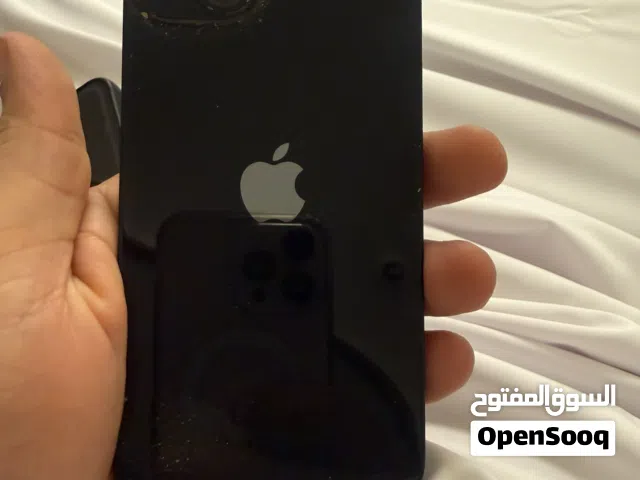 Apple iPhone 13 128 GB in Al Dakhiliya