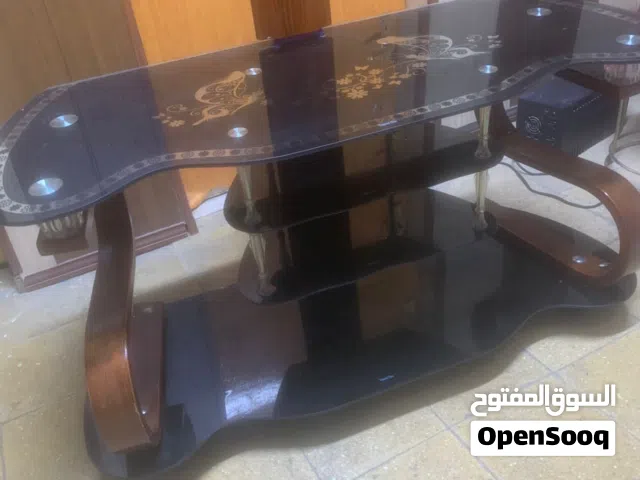 ميز تلفزيون زجاج اسود  وخشب