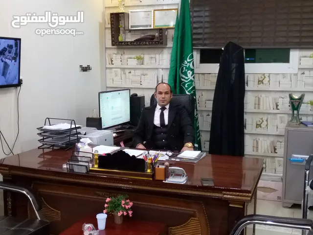 محامى ومستشار قانوني لتقيم الخدمات والاستشارات القانونية