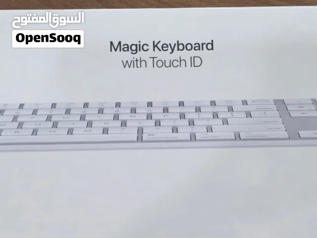 كيبورد أبل ماجيك الأصلي مع البصمة والأزرار الرقميةMagic Keyboard with Touch ID and Numeric Keypad