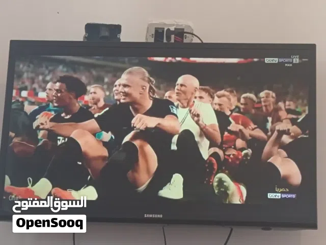 شاشة سامسونغ 32