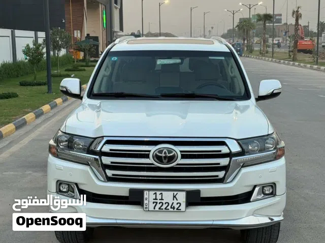 سياره لاندكوز