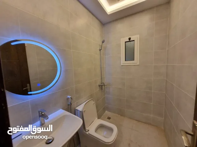 177 m2 3 Bedrooms Apartments for Rent in Jeddah Al Naeem