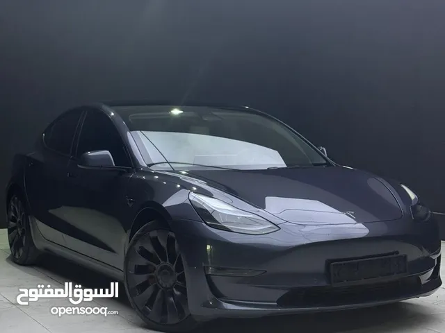 TESLA MODEL 3 PERFORMANCE DUAL MOTOR LONG RANGE GCC SPEC NON ACCIDENTAL WHITE INTERIOR