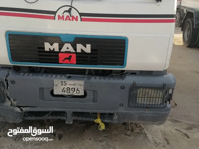 Chassis Man 2001 in Al Jahra