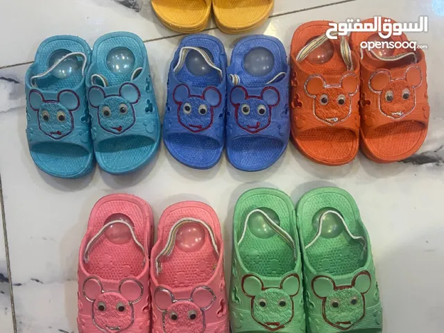 سليبرات نسائي واطفال