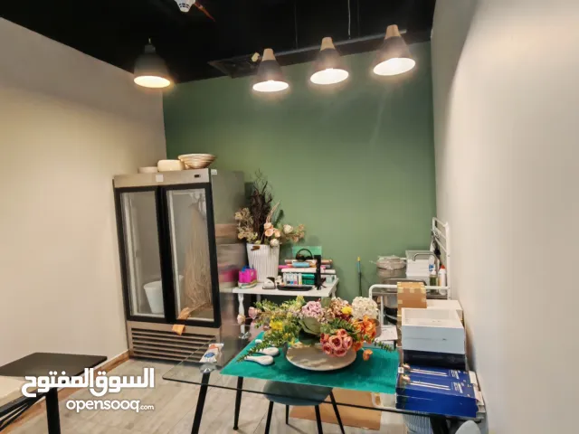 Flower shop for sale with license