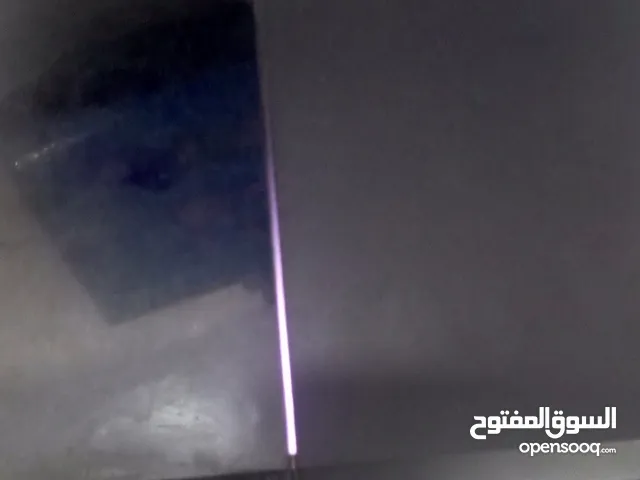 بلي ستيشن فور فات مستخدم سنه ونص بس بالعطله مساحه 500Gb ثلاث جوستك اثنين اصليه