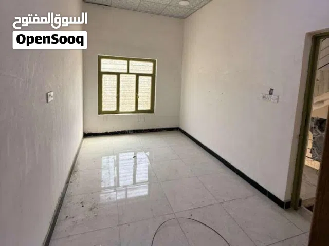 100 m2 2 Bedrooms Apartments for Rent in Basra Khadra'a