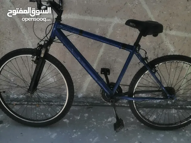 بسكليت بحالة ممتازة للبيع بسعر مناسب