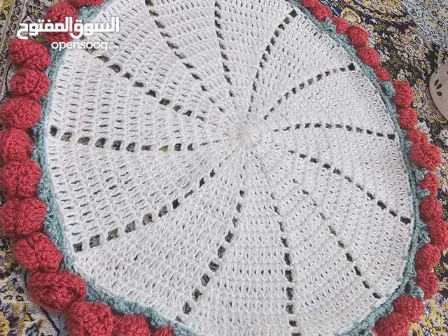 مفارش صوفية راقية و فواصل كتب راقية من الصوف
