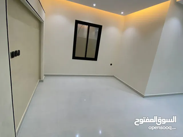185 m2 3 Bedrooms Apartments for Rent in Al Riyadh Laban