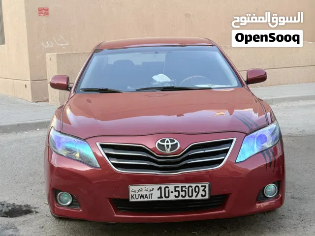 2011 تويوتا كامري SE