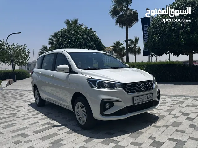 Suzuki Ertiga 2025 White mini van 7 seater سيارة سوزوكي ارتيجا ميني فان سبعة راكب