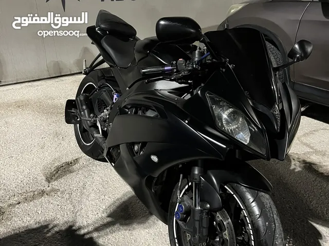 Yamaha R6 (2016)