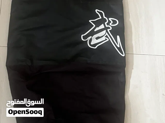 Boxing bag(16) omr negotiable