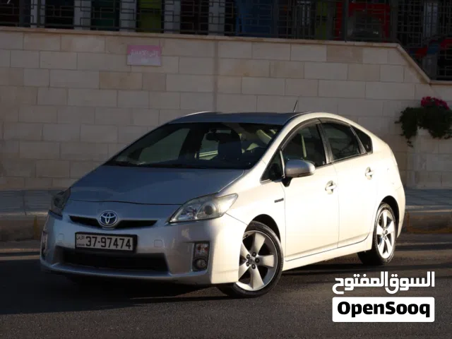 Used Toyota Prius in Amman
