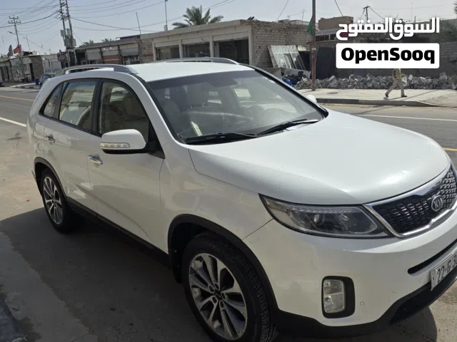 2014 كيا سورينتو Standard